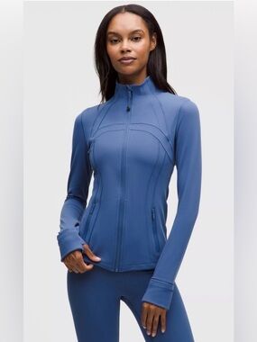 Lululemon Define Jacket in Blue Nile, Size 12, NWOT Excellent Condition!